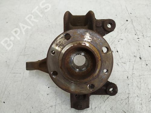 Used Right front steering knuckle RENAULT SCÉNIC II (JM0/1_) [2003-2010]  30590754