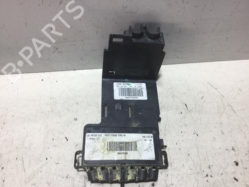 Fuse box PEUGEOT 308 I (4A_, 4C_)  | BP27651885E1 