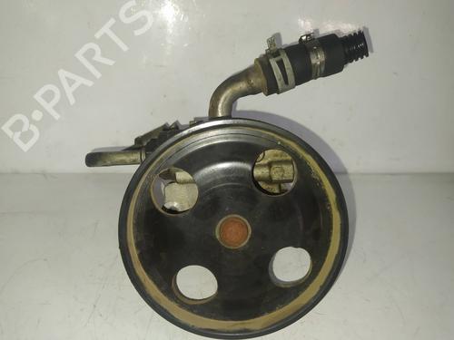 Used Steering pump FORD FIESTA V (JH_, JD_) 1.4 TDCi (68 hp) 13250876