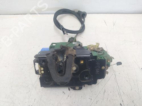 Used Front right lock VW POLO IV (9N_, 9A_) 1.2 (54 hp) 28671768