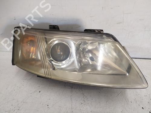 Used Right headlight Right headlight SAAB 9-3 Estate (E50) 1.9 TiD (150 hp) 33963057 33963057