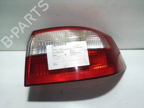 Used Right taillight RENAULT LAGUNA II (BG0/1_) 1.8 16V (BG0B, BG0M) (120 hp) 8705280