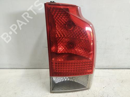 Farolim direito Farolim direito VOLVO V70 II (285) 2.4 (140 hp) 36025172 36025172