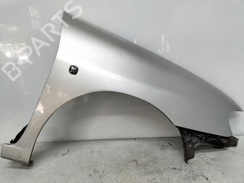 Used Right front fenders SEAT CORDOBA (6K1, 6K2) 1.4 16V (75 hp) 12511626