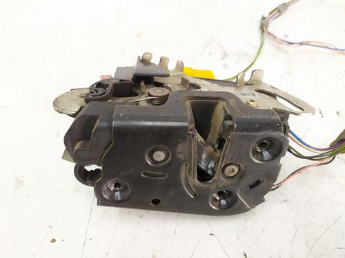 Front left lock MERCEDES-BENZ VANEO (414) 1.7 CDI (414.700) | BP18657253C98 