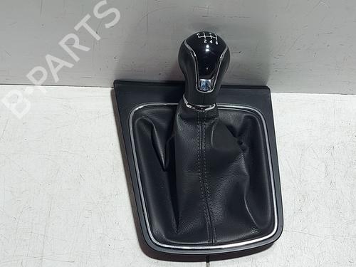 Used Shift knob SEAT LEON (5F1) [2012-2021]  32684247