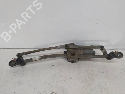 Used Front wiper motor MAZDA 3 Saloon (BK) [1999-2009]  13636408