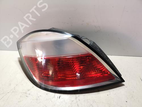 Venstre Baklys OPEL ASTRA H (A04) [2004-2014]  15952301