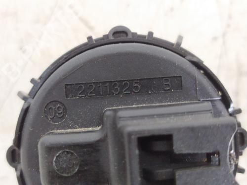 Switch RENAULT SCÉNIC II (JM0/1_) | BP38068714I30 - Image 3