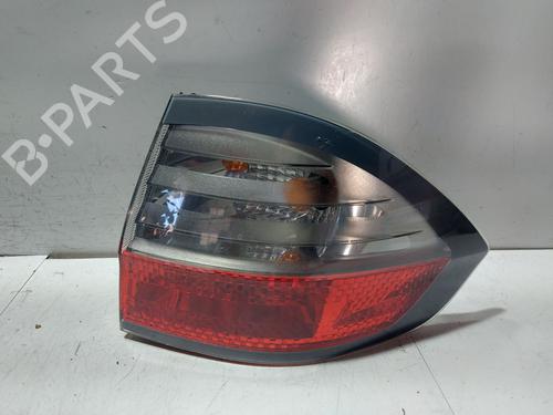 right-taillight-ford-s-max-wa6-2006-2007-2008-2009-2010-2011-2012-2013-2014-31902384 main image