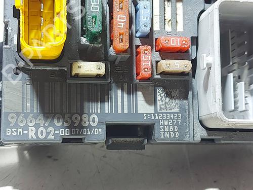 Fuse box PEUGEOT 407 (6D_) 1.6 HDi 110 (6D9HZC, 6D9HYC) | BP21558515E1 