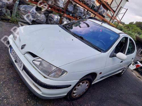 Used Parts RENAULT MEGANE I Classic (LA0/1_) 1.6 e (LA0F, LA0S) 5014403