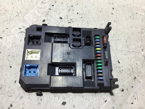 Fuse box CITROËN C3 II (SC_) | BP28428628E1