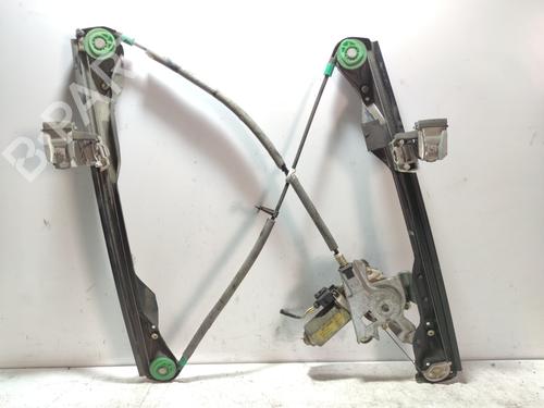 Lève-vitre avant droit FORD FOCUS I (DAW, DBW) 1.8 Turbo DI / TDDi (90 hp) 8699144