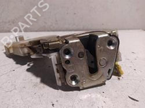 Used Front right lock NISSAN TERRANO II (R20) 2.7 TDi 4WD (125 hp) 8702011
