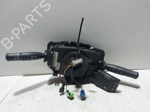 Used Headlight switch Headlight switch RENAULT MEGANE II Saloon (LM0/1_) 1.9 dCi (LM0G, LM1G, LM2C) (120 hp) 33245763 33245763