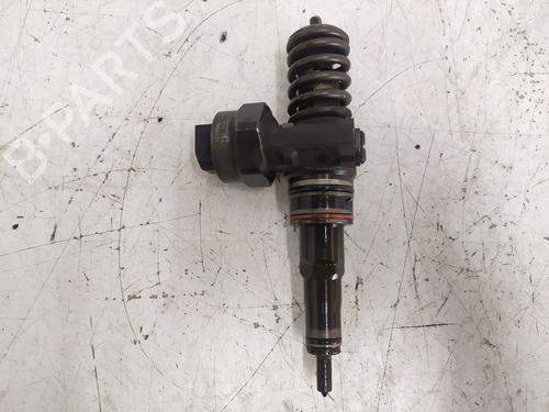 Used Injector Injector AUDI A3 (8L1) 1.9 TDI (130 hp) 33818182 33818182