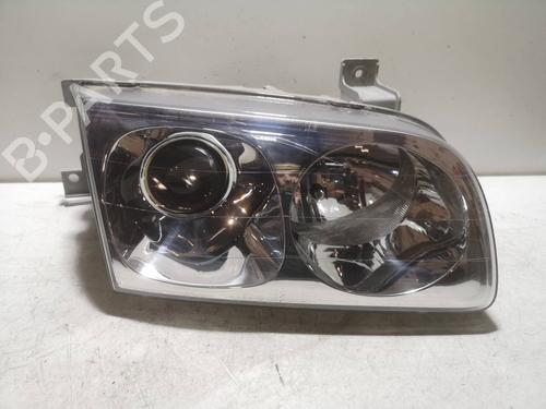 Used Right headlight HYUNDAI TRAJET (FO) [1999-2008]  10262563