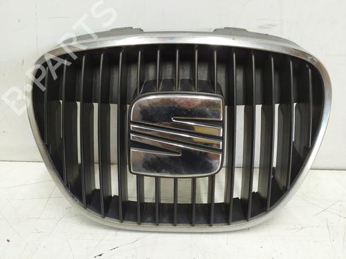Used Grille SEAT IBIZA III (6L1) [2002-2009]  30577800