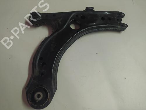 Used Right front suspension arm VW NEW BEETLE (9C1, 1C1) 2.0 (115 hp) 11285724