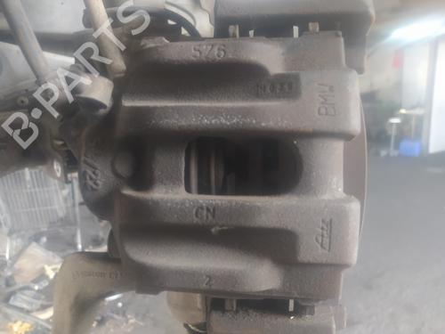 Used Right front brake caliper BMW 3 (E90) 318 d (122 hp) 18118477
