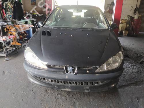 Brugte PEUGEOT 206 Saloon 1.4 (75 hp) 1442186