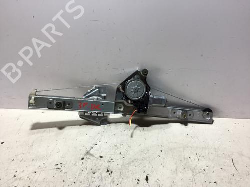 Front right window mechanism SUZUKI GRAND VITARA II (JT, TE, TD) 1.9 DDiS All-wheel Drive (JT419, TD44, JB419WD, JB419XD,... 8343065J00 | 2621003520 |