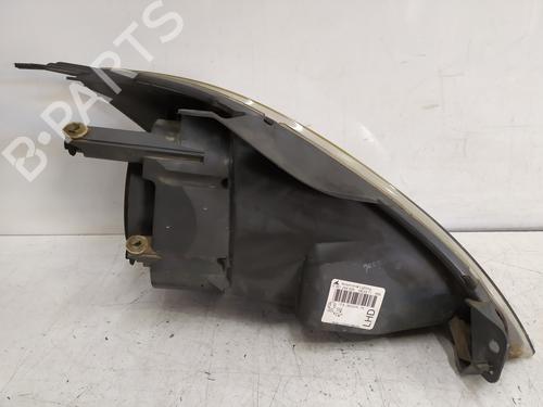 Left headlight FORD FIESTA V (JH_, JD_) 1.4 TDCi | BP31045168C28