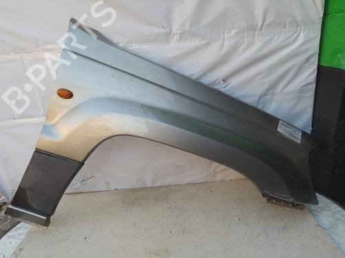 Used Right front fenders JEEP GRAND CHEROKEE II (WJ, WG) 3.1 TD 4x4 (140 hp) 8713482