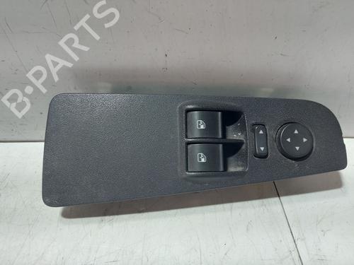 BP32389846I27 main image