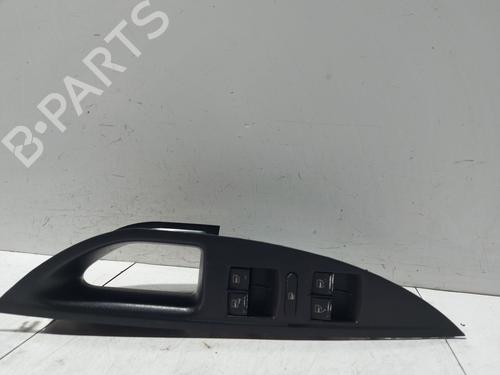 Used Left front window switch SEAT TOLEDO III (5P2) [2004-2009]  32387758
