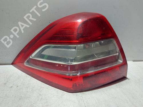 Used Left taillight Left taillight RENAULT MEGANE II Saloon (LM0/1_) 1.9 dCi (LM0G, LM1G, LM2C) (120 hp) 33245764 33245764