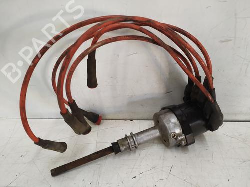 Used Ignition distributor SEAT TERRA Estate Van (024A) 0.9 Cat (40 hp) 30082929