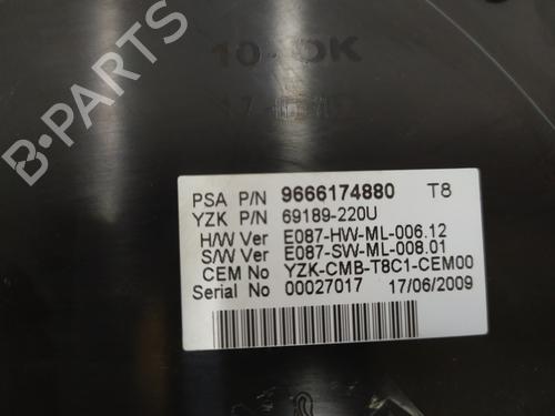 Instrument cluster PEUGEOT 3008 I MPV (0U_) | BP30569881C47