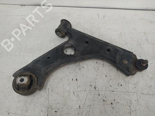 Used Right front suspension arm CITROËN NEMO Box Body/MPV (AA_) 1.4 HDi (68 hp) 25925875