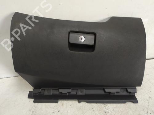 Used Glove box Glove box 37200540 37200540