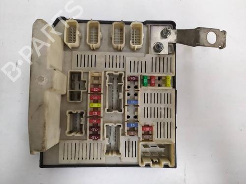 Used Fuse box Fuse box RENAULT MEGANE II Saloon (LM0/1_) [2003-2026] 8701509 8701509