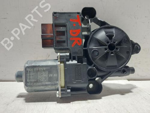 Used Right rear window motor Right rear window motor SEAT LEON (5F1) 2.0 Cupra (300 hp) 36433890 36433890