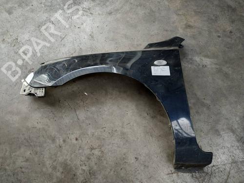 Forkjerm venstre MAZDA 3 Saloon (BK) [1999-2009]  8710023