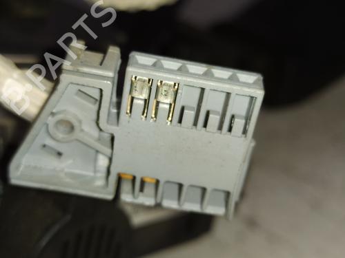Switch PEUGEOT EXPERT Van (VF3A_, VF3U_, VF3X_) 1.6 HDi 90 8V | BP33464741I30  - Image 5