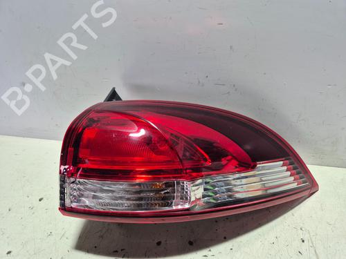 Used Right taillight RENAULT CLIO IV Grandtour (KH_) 0.9 TCe 90 (90 hp) 25938691