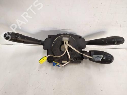 Used Switch Switch CITROËN BERLINGO MULTISPACE (B9) 1.6 HDi 90 4x4 (90 hp) 39752697 39752697
