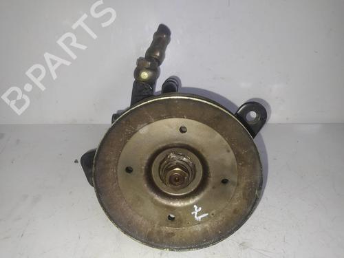 Used Steering pump FORD MAVERICK (UDS, UNS) 2.7 TD (100 hp) 13217605