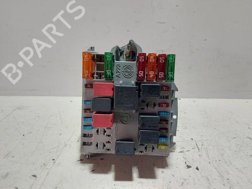Used Fuse box ALFA ROMEO 147 (937_) 1.6 16V T.SPARK (937.AXA1A, 937.AXB1A, 937.BXB1A) (120 hp) 19136231