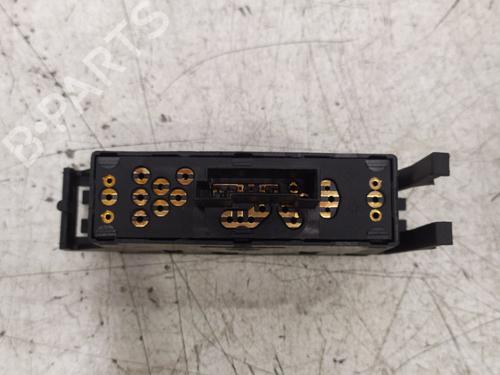 Høyre Foran elrute bryter BMW 3 (E46) 320 d | BP29972267I26