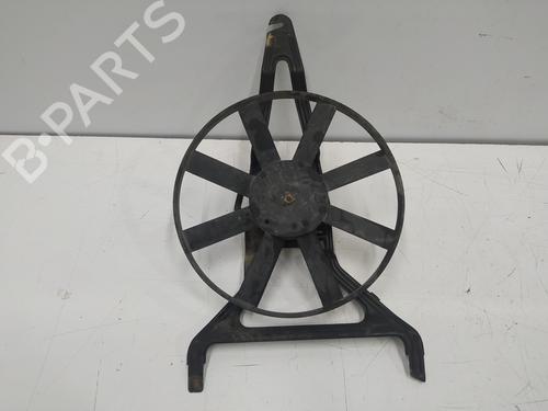Used Radiator fan CITROËN SAXO (S0, S1) [1996-2004]  17368625
