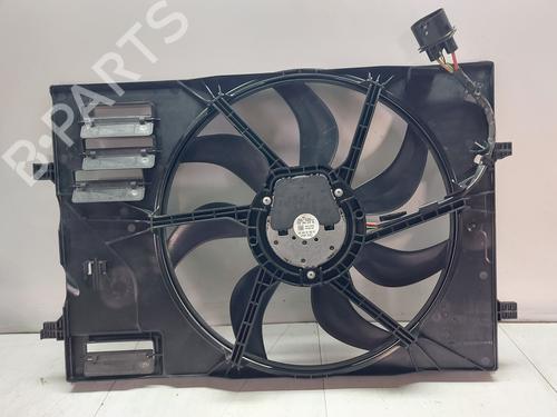 Used Radiator fan SEAT LEON (5F1) [2012-2021]  32684232