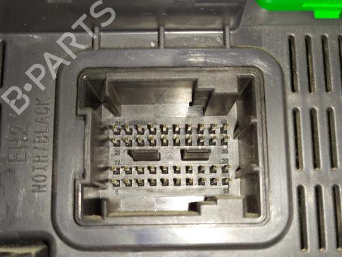 Fuse box PEUGEOT 208 I (CA_, CC_) | BP32345627E1