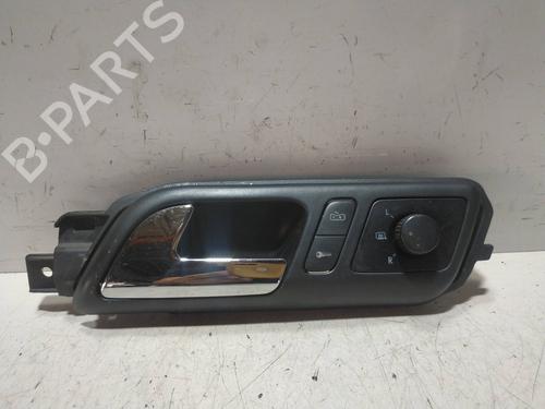 Used Front left interior door handle VW POLO (9N_, 9A_) 1.9 TDI (101 hp) 18905156