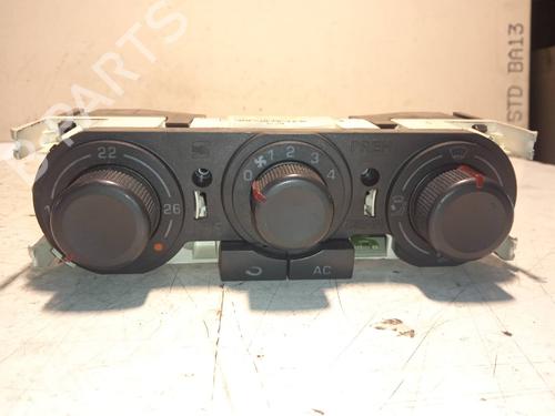AC Styreenhet / Manøvreringsenhet SEAT IBIZA III (6L1) [2002-2009]  10918557